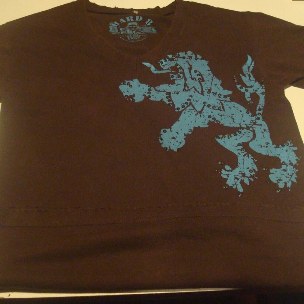 Vintage NEVER WORN Hard 8 Espresso Nail Head Embellished Dragon Graphic Tee SZ S